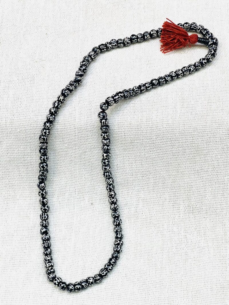 Om mane padme hum /8mm bone necklace - Image 2