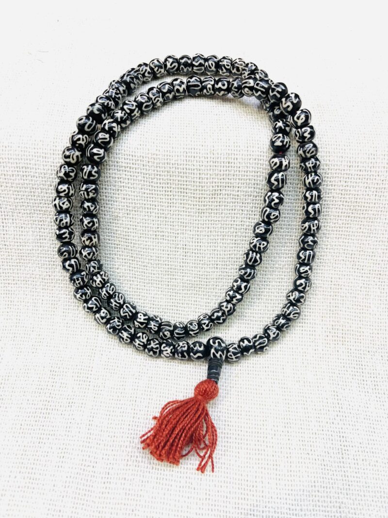 Om mane padme hum /8mm bone necklace - Image 3