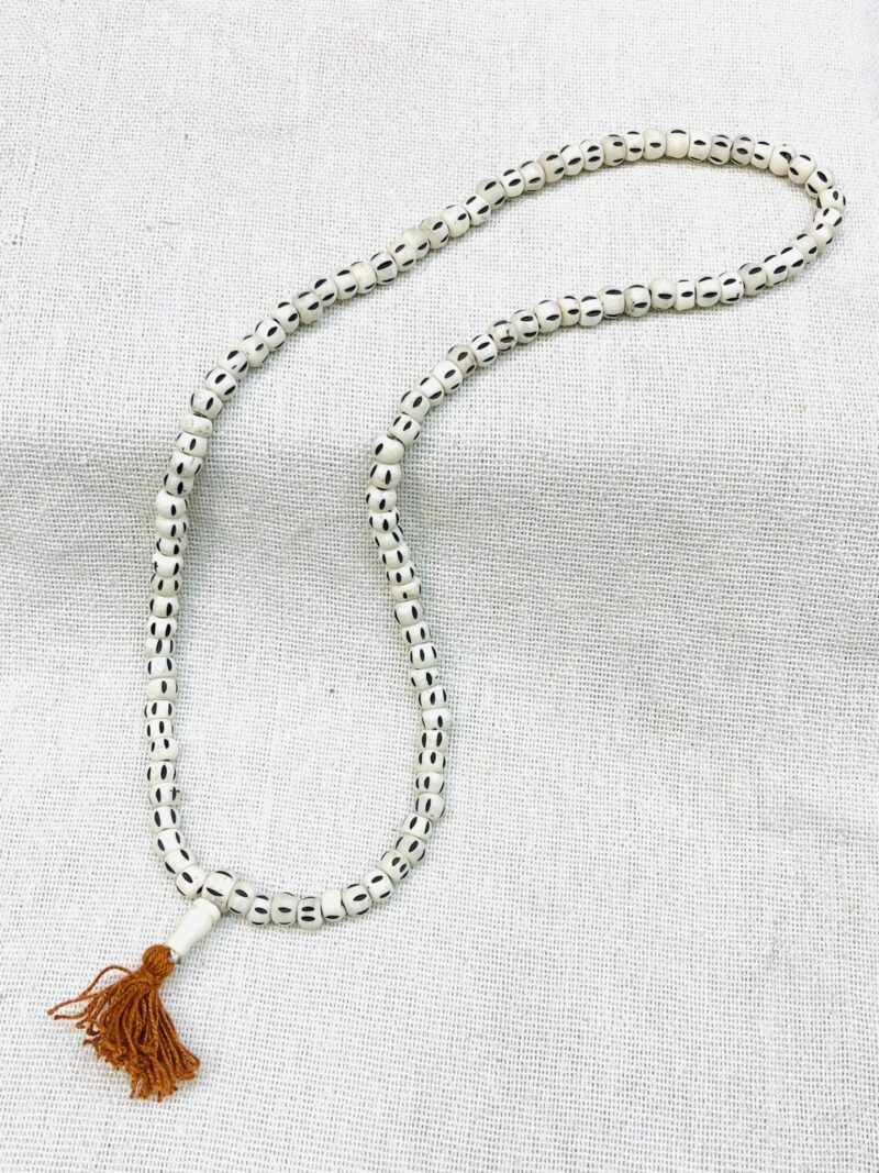Carved bone mala / 8mm round white necklace - Image 3