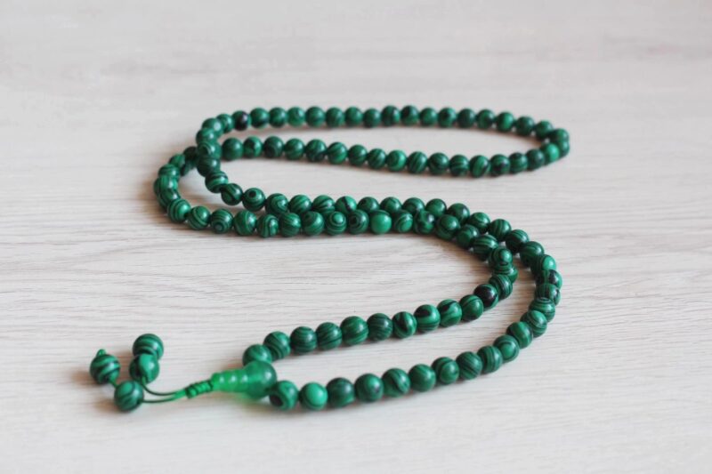 Green Jade stone /Mala Necklace /108 prayer beads Nepal